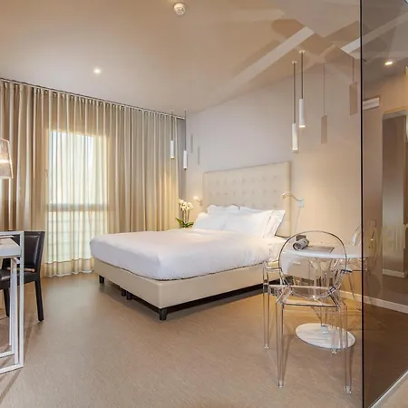 Hotell Franz 4*