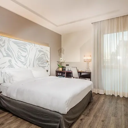 Hotell Franz 4*